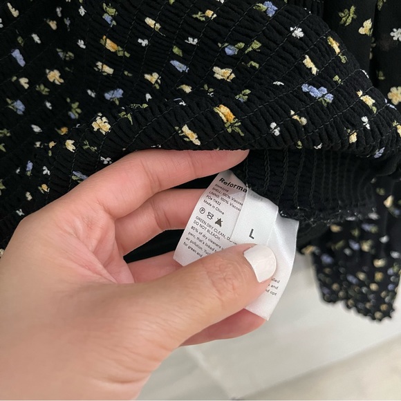 Reformation Size Large Viscose Top - Picture 4 of 4